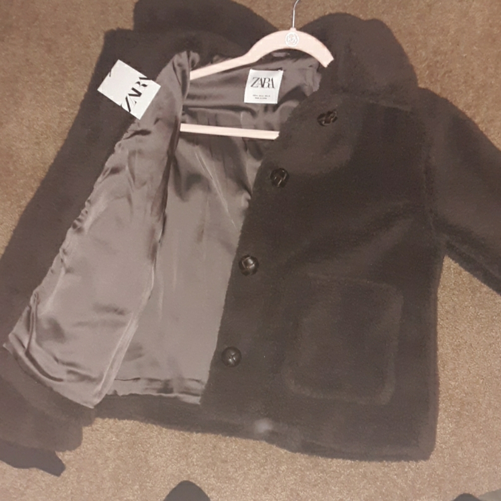 Zara fur coat idk the exact material